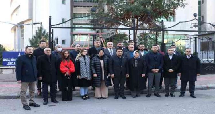 AK Parti Mersin İl Başkanlığından Kabaş, Özkoç ve Erdoğdu'ya suç duyurusu