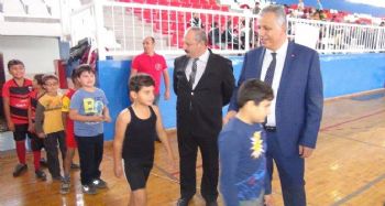SİLİFKE'DE 1590 ÖĞRENCİ TÜRK SPORUNUN GELECEĞİ OLMAK İÇİN ÇALIŞIYOR