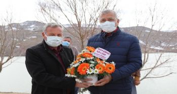 Torosların zirvesinde doğum günü sürprizi