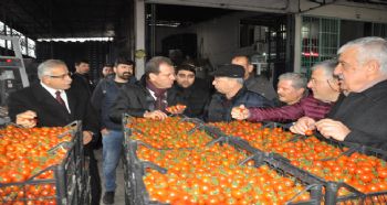 SEÇER: SEBZE MEYVE FİYATLARI İÇİN KOMİSYONCUYU SUÇLAMAK ÇÖZÜM DEĞİL