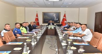 Vali Su: “Ölümlü trafik kazaları ilk 6 ayda yüzde 43 azaldı”