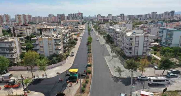 Mersin'de yollar güvenli ve konforlu hale geliyor