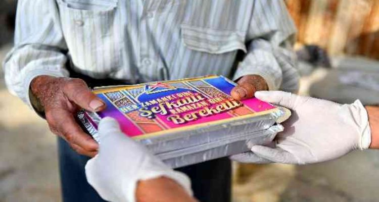 Mersin Büyükşehir Belediyesi, Ramazan boyu iftar yemeği dağıttı