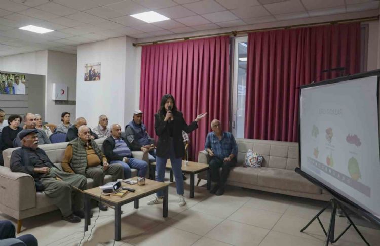 Emekliler, ‘ileri yaşta beslenme’ konusunda bilgilendirildi