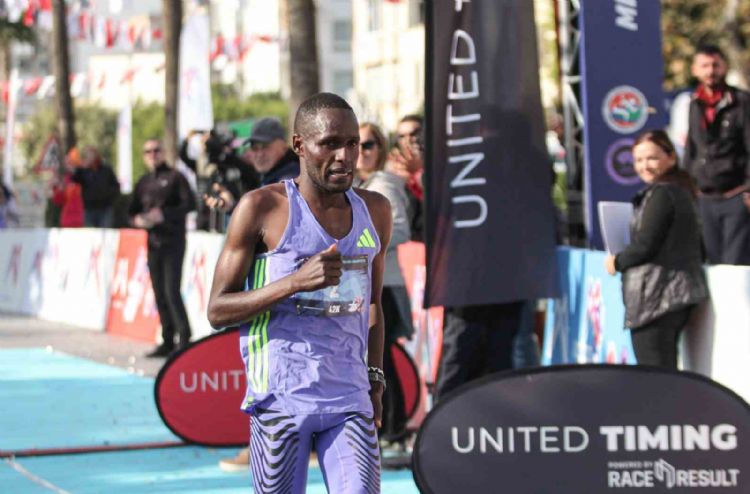 6. Uluslararası Mersin Maratonu: ‘Türkiye Maratonlar Rekoru’ kırıldı
