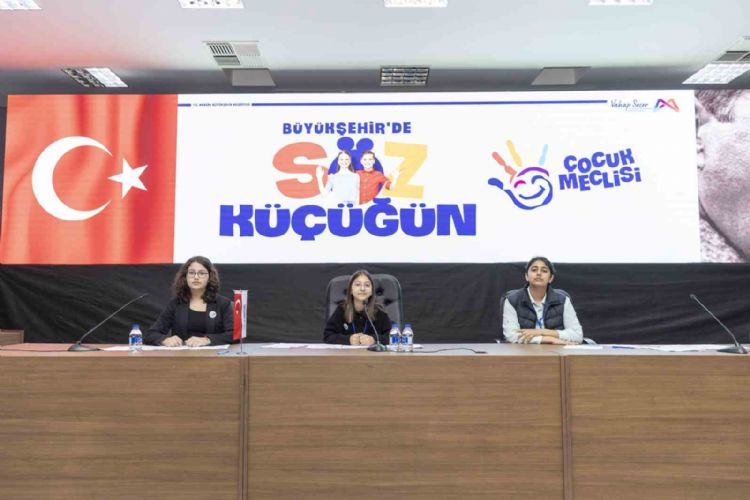 Çocuk Meclisi üyeleri, mart ayı olağan toplantısında bir araya geldi