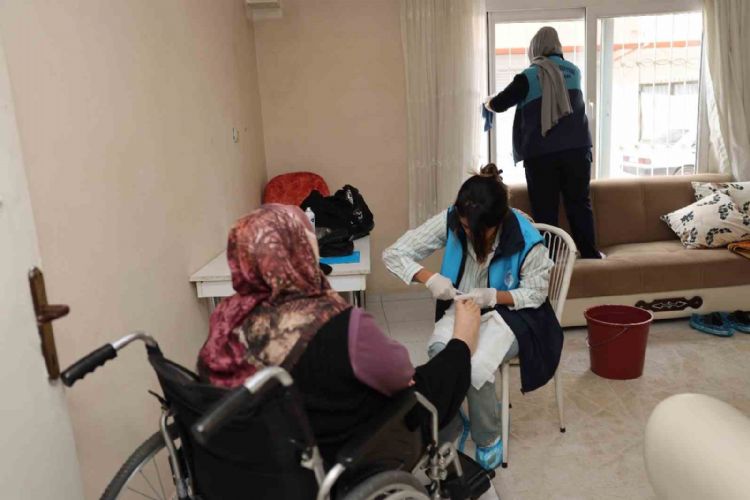 Akdeniz Belediyesi hizmetleriyle gönüllere dokunuyor
