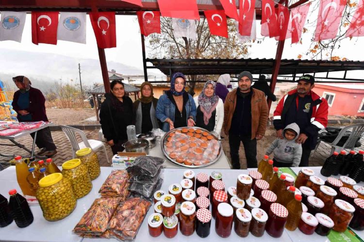 Mersin’de "Kırsal Mahalle Buluşmaları" sürüyor