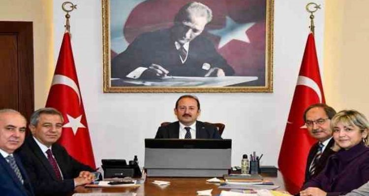 Çeşmeli-Erdemli-Silifke-Taşucu Otoyolunun 2026'da tamamlanması planlanıyor