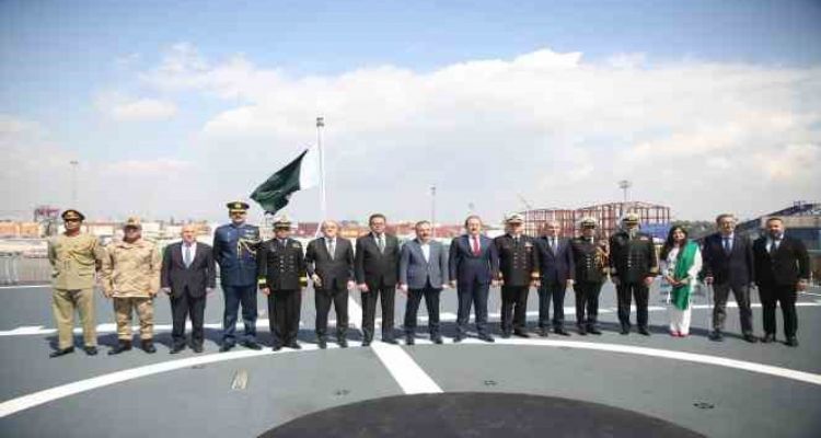 Pakistan Milli Günü, Mersin'de yardım gemisinde kutlandı