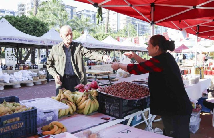 Kadın üreticilerin el emeği ürünleri ‘Hasat Pazarı’nda
