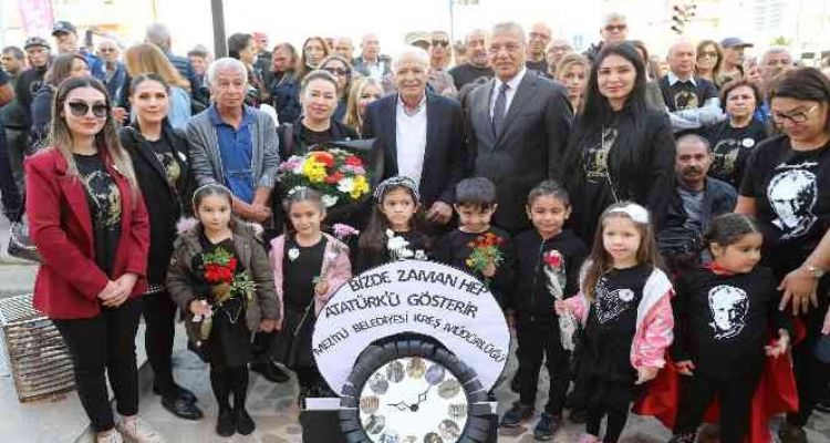 Atatürk, ölümünün 84. yılında Mezitli'de törenle anıldı