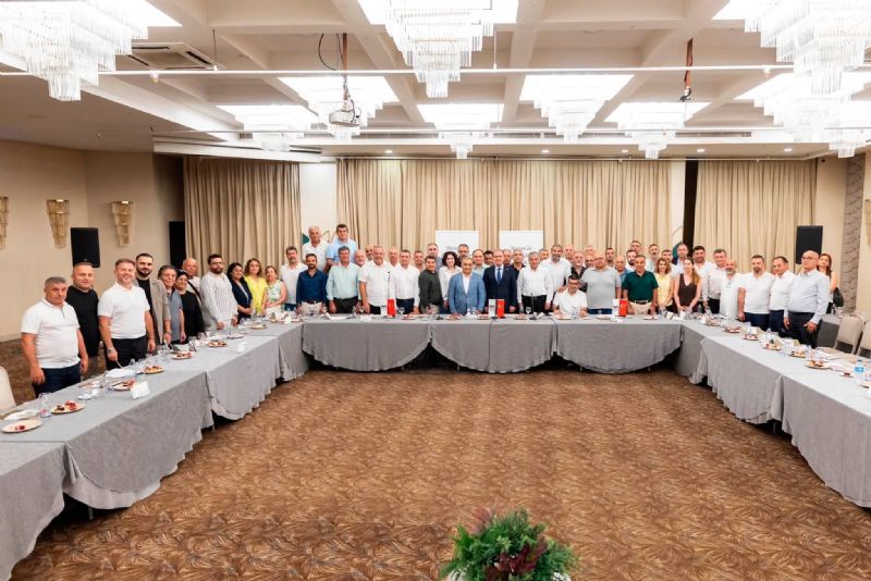SEÇER: “MERSİN’İ KAMUCU BİR ANLAYIŞLA YÖNETİYORUZ”