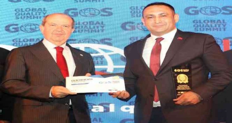 Yılmaz'a ‘yılın en başarılı belediye başkanı’ ödülü