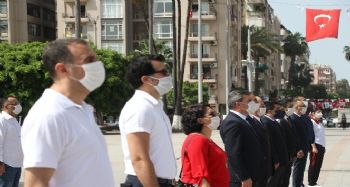 Mersin'de maskeli 19 Mayıs töreni