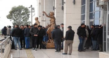 Silifke Belediye Başkanı Mücahit Aktan'ın yargılanmasına başlandı