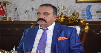 ARSLAN: ÖĞRETMENLERİMİZ, YAŞAM BOYUNCA ÖRNEK ALINAN REHBERDİR