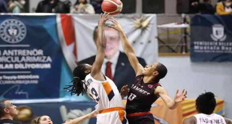 Çukurova Basketbol çeyrek finalde