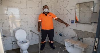 Mersin'de engelli tuvaletine zarar verildi