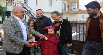 Başkan Tollu'ndan sınava giren öğrencilere moral ziyareti