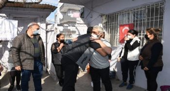 Kaçırılan denizci evinde alkışlarla karşılandı