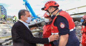 Başkan Seçer, deprem bölgesinde incelemelerde bulundu