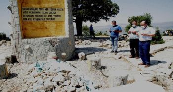Karacaoğlan ve Karacakız'ın mezarları bakımdan geçirilecek