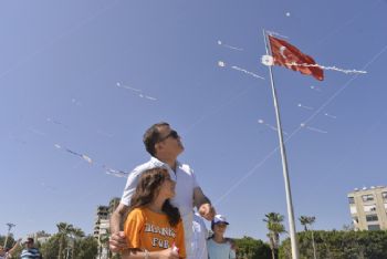 HAYALLERİNİ GÖKYÜZÜNE YAZDILAR