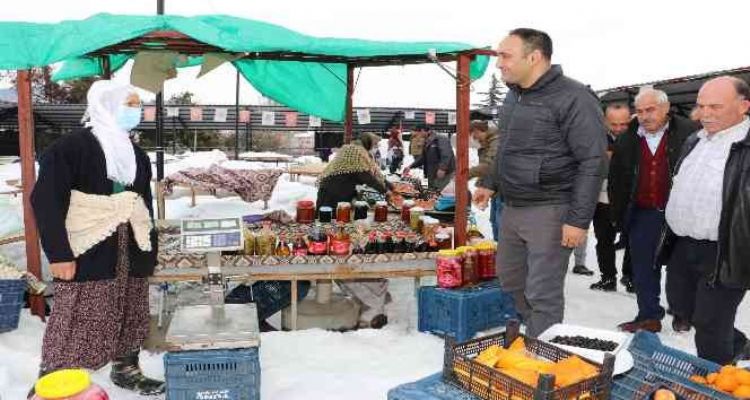 Yılmaz, Ayvagediği Mahallesi'nde vatandaşlarla buluştu