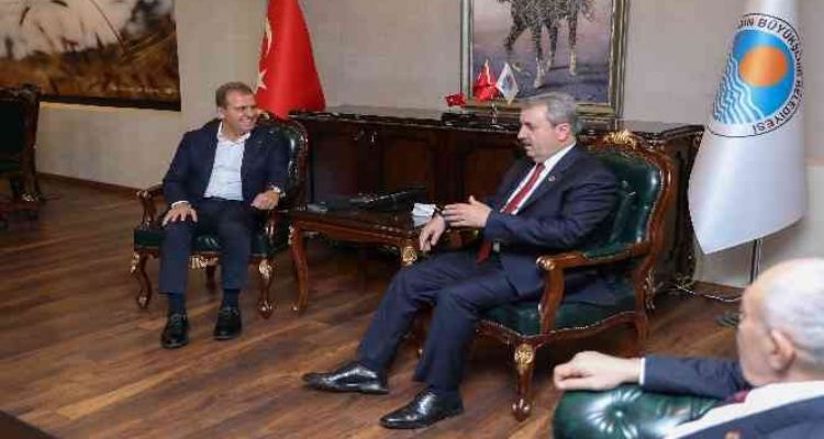 Destici'den Başkan Seçer'e ziyaret