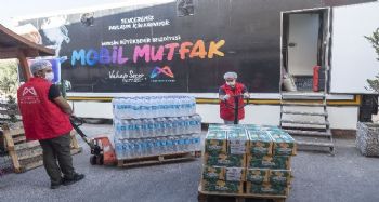 Mersin Büyükşehir Belediyesi Mutfak Tırı selzedelere yemek hizmeti verecek