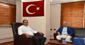 İki başkan, Toroslar Belediyesinde buluştu