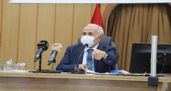 Gültak: "Her platformda tartışmaya hazırım"