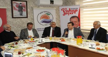 ÖZYİĞİT: ÜLKEYİ YÖNETENLER HALDEN ANLAMIYOR