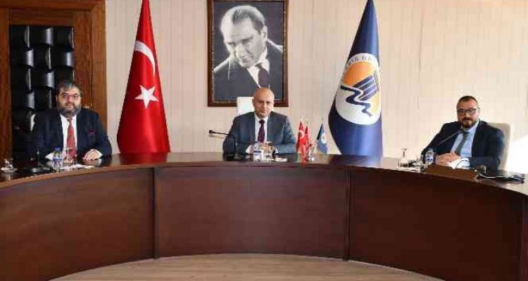 Mersin Üniversitesi'nden 'Kariyer Mersin Projesi'ne destek