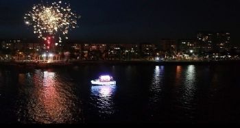 Mersin'de 19 Mayıs kutlamaları denize taştı