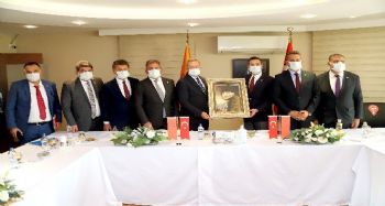 MTOSB Başkanı Tekli: "Mersin sanayisi yeni pazarlar keşfediyor"