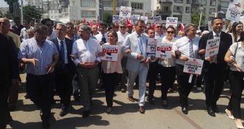 MERSİN’DE CHP İL BAŞKANLIĞI ‘İKTİDAR YÜRÜYÜŞÜ’ DÜZENLEDİ