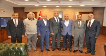 DİNÇER’DEN EMNİYET MÜDÜRÜ ŞAHNE’YE GEÇMİŞ OLSUN ZİYARETİ