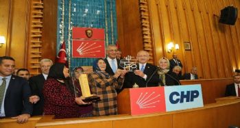 Mezitli'nin şampiyon kadınları TBMM'de