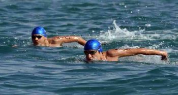 Mersin'de ilk kez yüzme maratonu düzenlendi