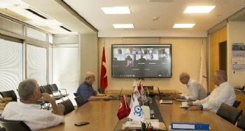 Şişmanyazıcı: “Salgın nedeniyle 200 bin personel gemilerde mahsur kaldı”