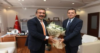 Özyiğit: "Soner Çetin'in belediyecilikteki başarıları bizlere örnek oluyor"