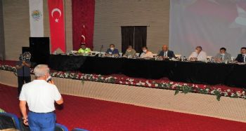 Emniyet Müdürü Şahne, mahalle muhtarlarıyla bir araya geldi