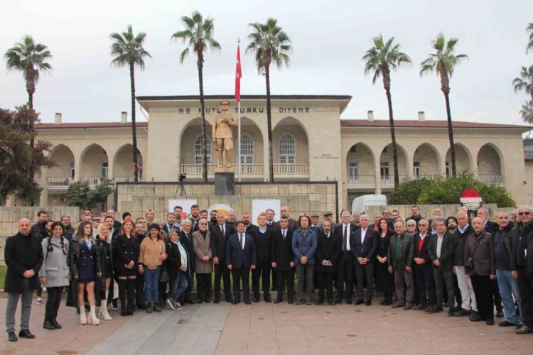 Mersin’de 10 Ocak Çalışan Gazeteciler Günü kutlandı
