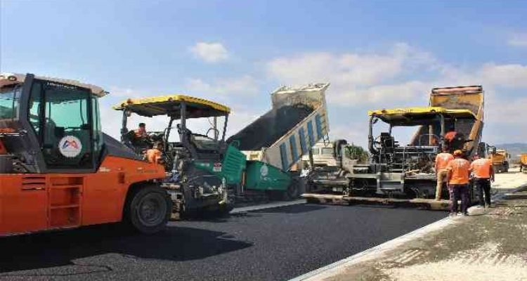 Mersin'de yeni yollar açılıyor