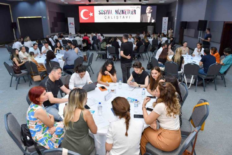 Mersin’de ‘Sosyal Politikalar Çalıştayı’ gerçekleştirildi
