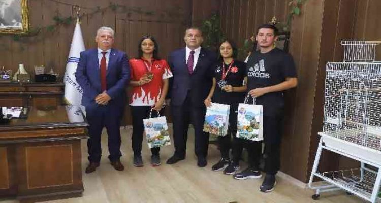 Koca: Öğrencilerimizin başarılarıyla gururlanıyoruz