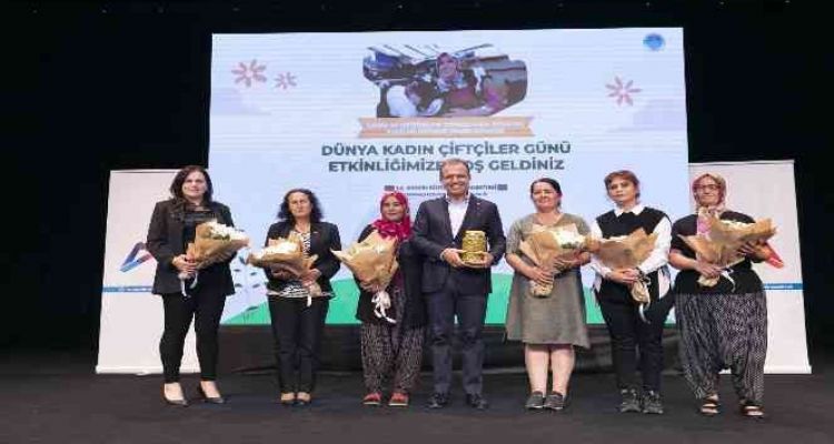 Seçer: Mersin'de üretici kadınlarımızla çok güzel işler yapıyoruz