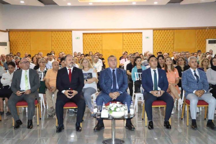 Mersin’de ‘İl Zümre Başkanları Toplantısı’ yapıldı